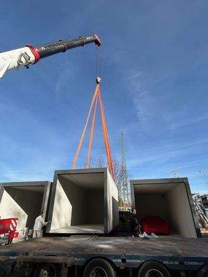 Premium XXL Garage an Kran