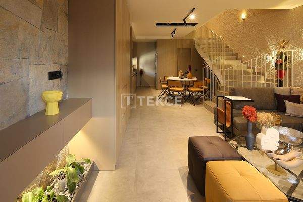 Seaview Villas with Private Gardens in İzmir Güzelbahçe