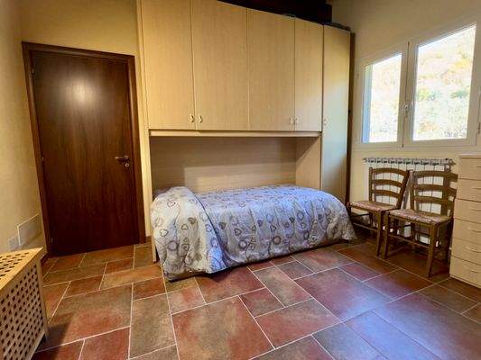 IB951_16 TERRA ITALIA IMMOBILIEN_LIGURIEN_ISOLABON