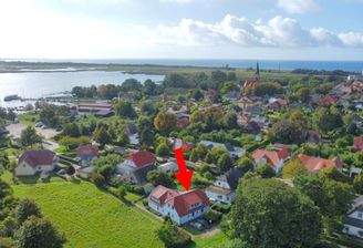 Luftbild mit Nordostansicht