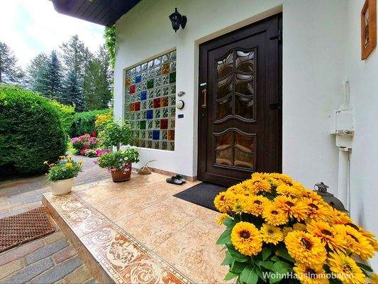 Hauseingangsbereich auf der Nord-Ost Seite