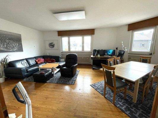 VH 1, Hochparterre + 2. OG baugleich