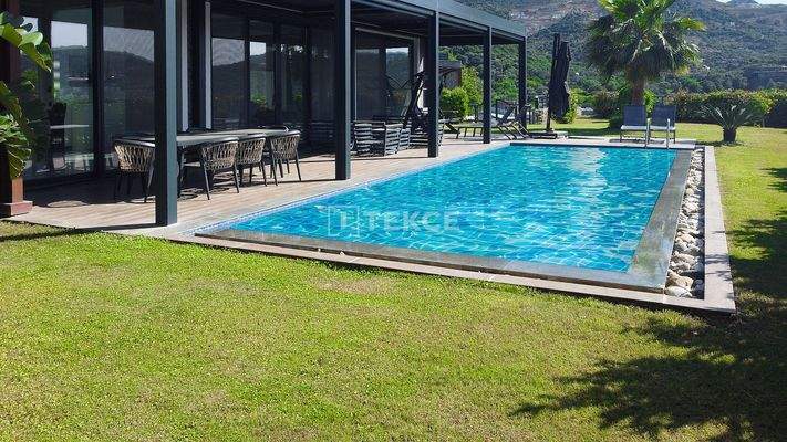 House with Sea Views and Private Pool in Bodrum Yalıkavak