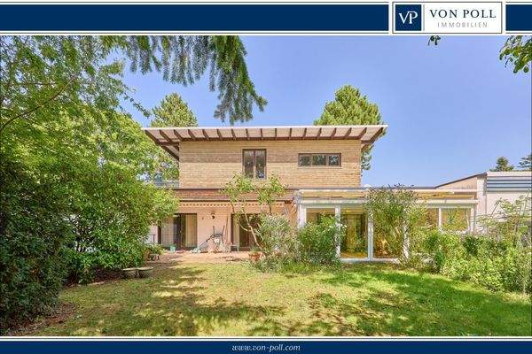 Hausansicht vom Garten