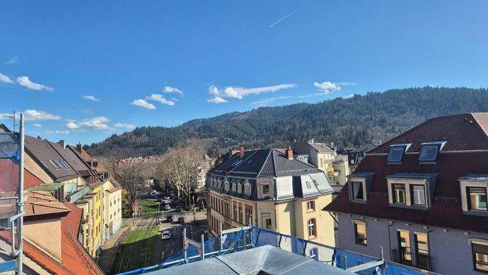 WE9 DG Masionette Ausblick Loggia 5.OG