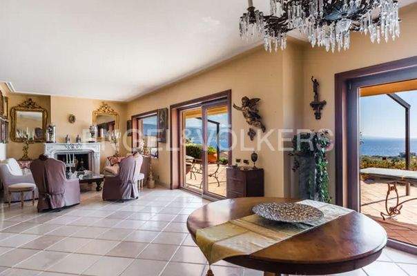 Screenshot 2025-03-27 093758.jpg