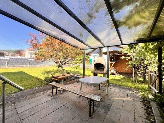 Familientraum mit großem Grundstück