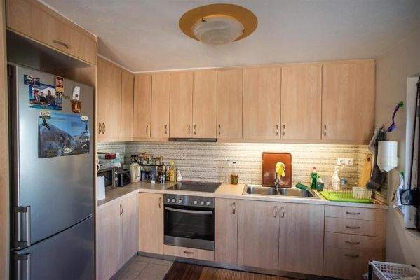 Kreta, Tavronitis: Villa mit Meerblick und 3 unabhängigen Apartments zu verkaufen