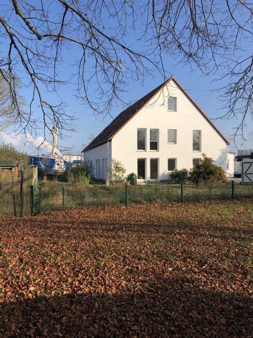 ++ in der Nähe von Warnemünde und dem Iga-Park+++ Panoramablick auf die Warnow++ eigene Sauna+++eigener Gartenteil+++