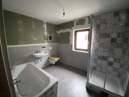 Ausbau der neuen Wohnung im Nebengebäude Anfang 2024