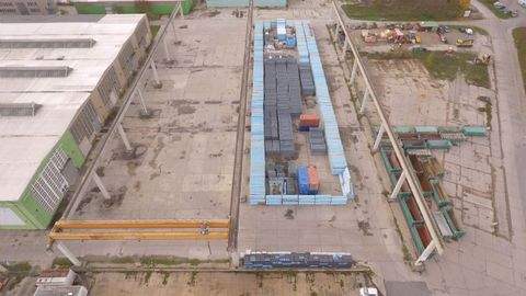 Berlin Halle, Berlin Hallenfläche