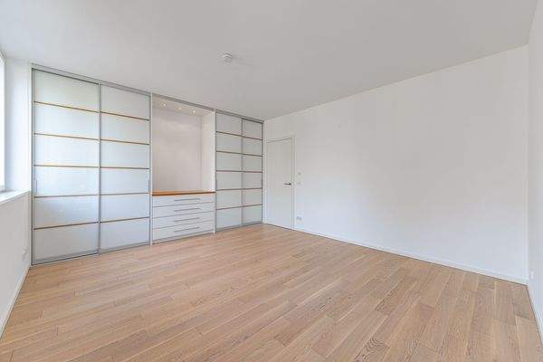 hochwertiger Einbauschrank