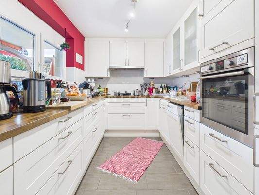 Moderne Einbauküche...