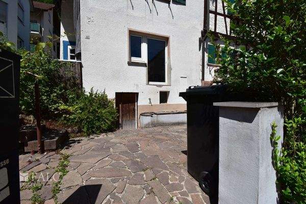 Terrasse vor dem Haus