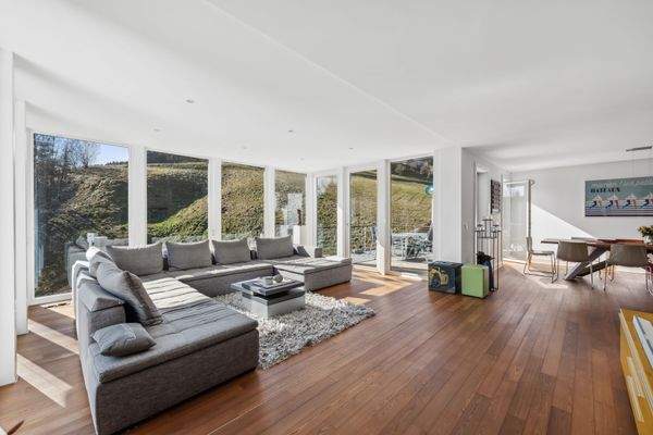 Offener Wohn- und Essbereich