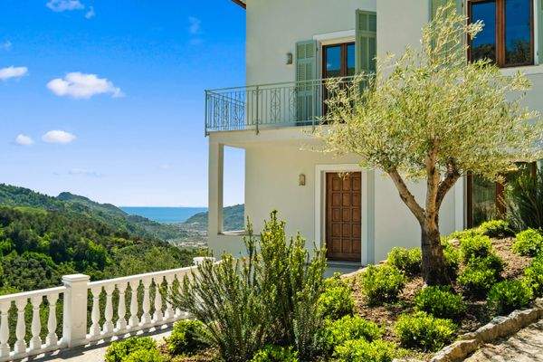 DA_1023_TERRA ITALIA IMMOBILIEN_REAL ESTATE_DOLCEA