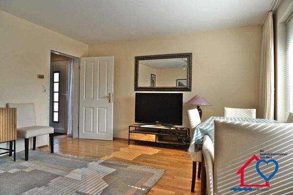 Wohnzimmer Eingangsbereich.JPG