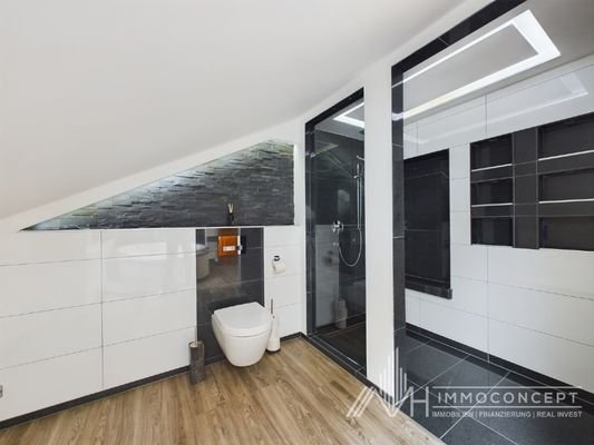 Badezimmer 2 DG