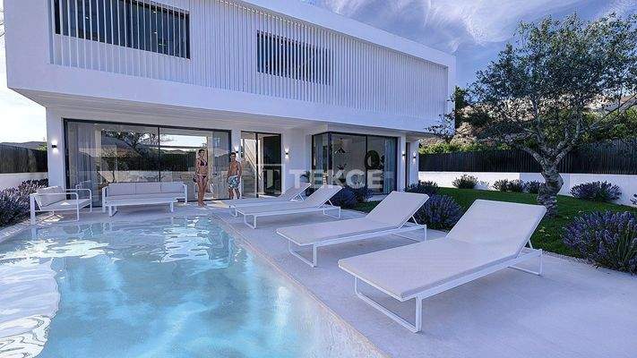 Detached Villas with Pool Near the Beach in La Marina San Fulgencio