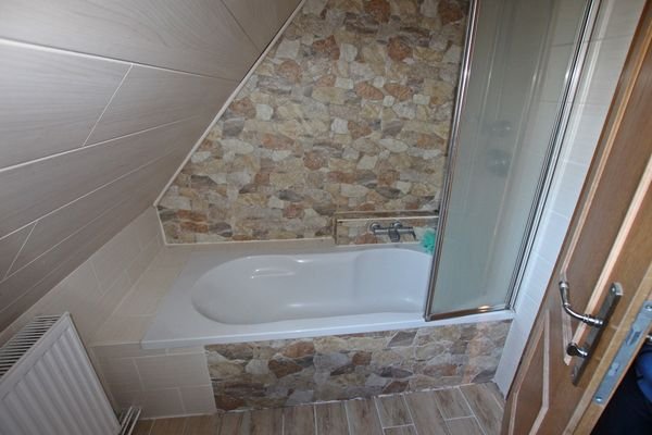mit Badewanne
