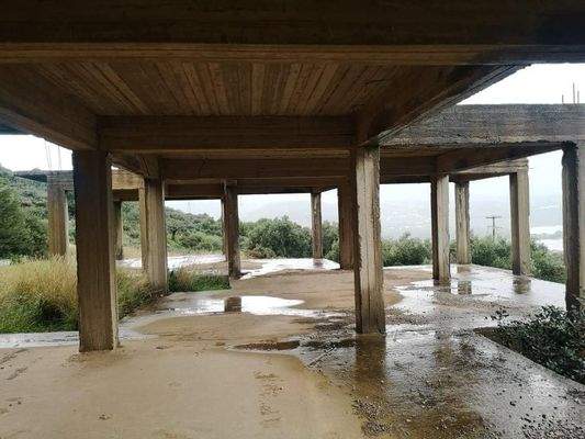 Kreta, Istro: Grundstück mit Rohbau nahe am Meer zu verkaufen