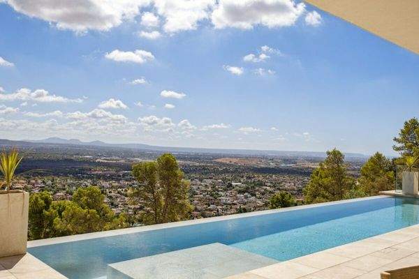 Villa mit Aussicht zu verkaufen in Bunyola, Mallorca BHHS-BAL-1051