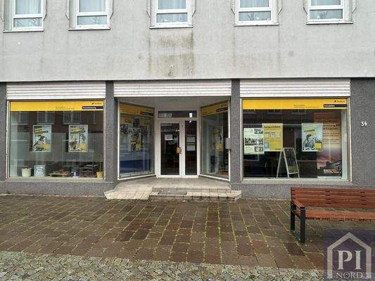 Überdachter Eingangsbereich