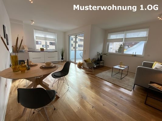 Wohnzimmer Musterwohnung 1.OG