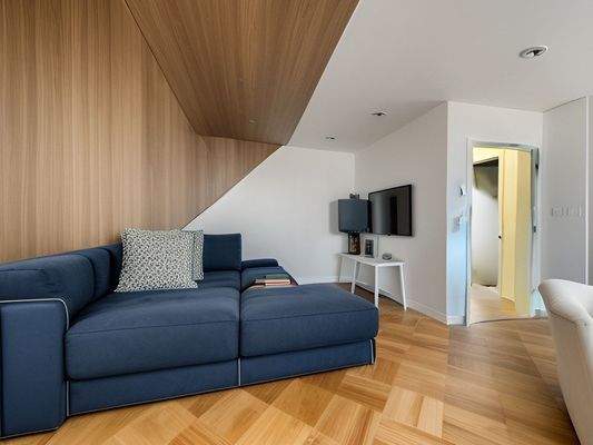 KI-Beispiel Wohnzimmer A1 Whg. DG Hinterhaus