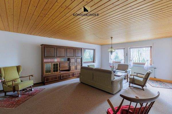 Zimmer Gartengeschoß