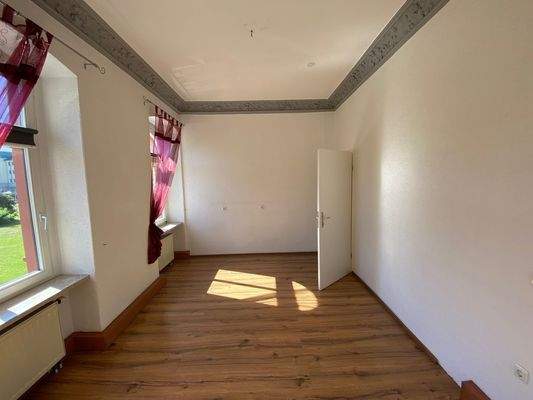 Beispielwohnung 1. OG- Schlafzimmer.jpg