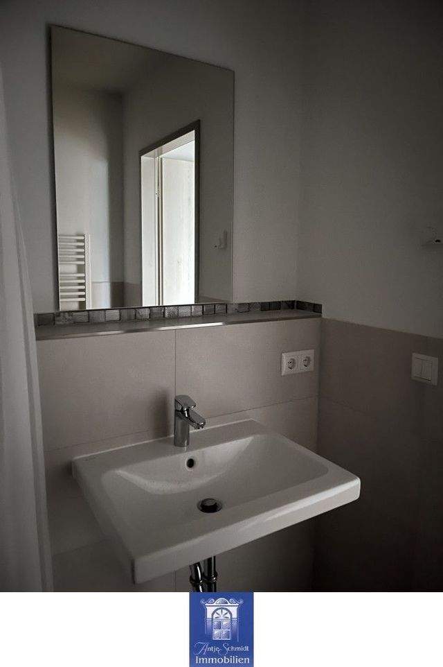 Gemütliche und hochwertige Neubauwohnung mit Balkon, EBK und Fußbodenheizung! - Photo 3