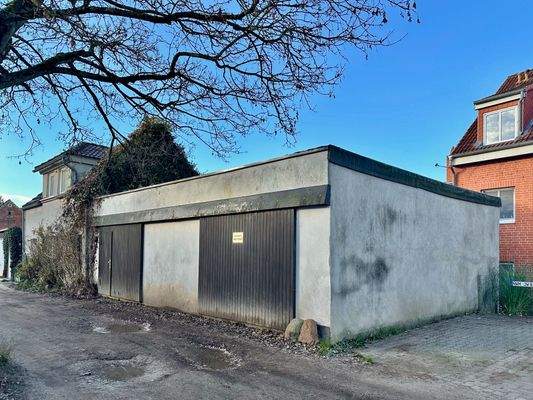 Seitlicher Blick auf die Rückseite