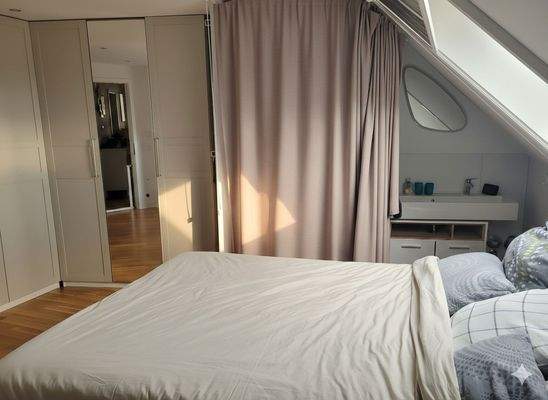 Schlafzimmer (Dusche&Waschb.)