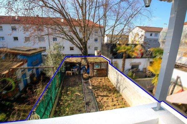 Gartenansicht vom Balkon