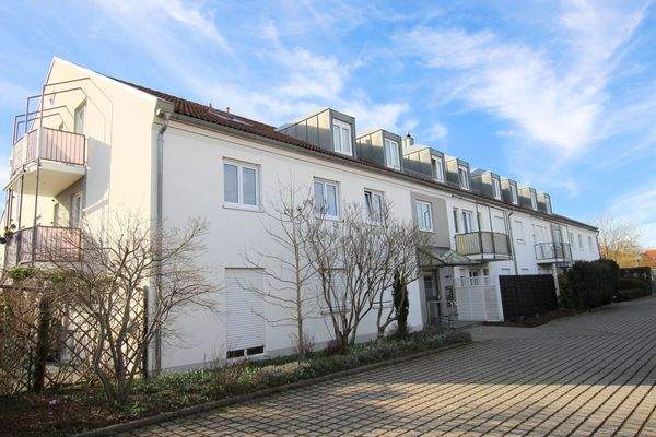 Wohnhaus Vorderansicht links