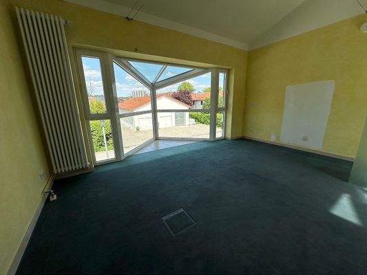 Flexible Büroflächen in EG und OG