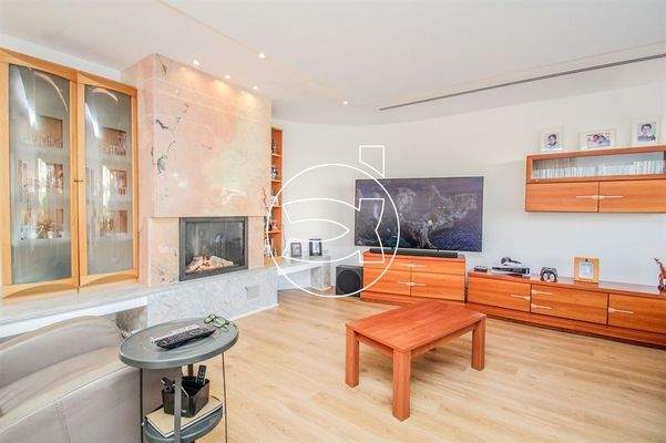 Hervorragendes Objekt