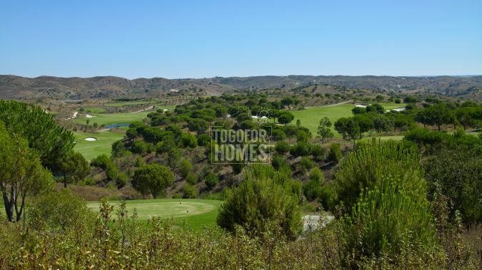 Nordseite Golfplatz- Grundstück 1 Aussicht