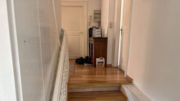 Vordergebäude Treppenhaus