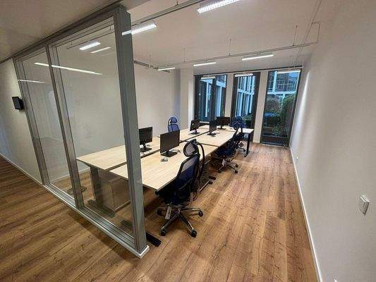 Schreibtischarbeitsplätze