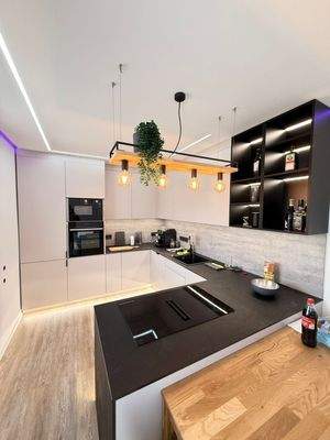 Whg. 2 Einbauküche 2. OG