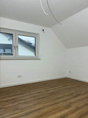 Schlafzimmer mit Loggia