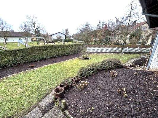 Gartenansicht von der Terrasse