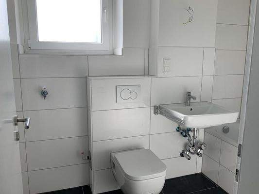 57FEAD7E-60E0-4A5D-9145-321C055D0245