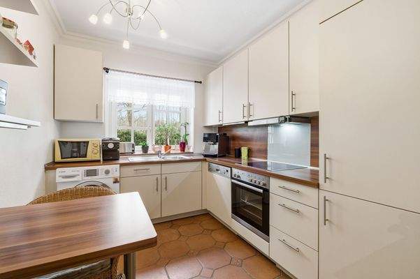 25 - WE 2 Küche.jpg