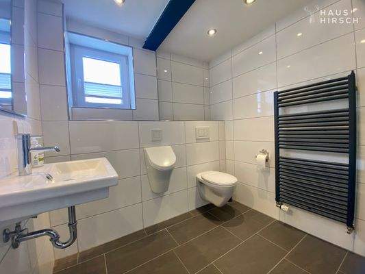 Badezimmer 1 UG