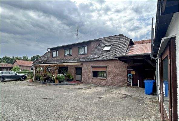 Außenansichht Wohnhaus