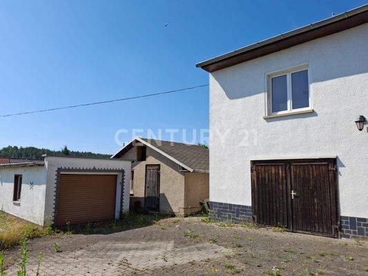 Garagen und Gartenhütte