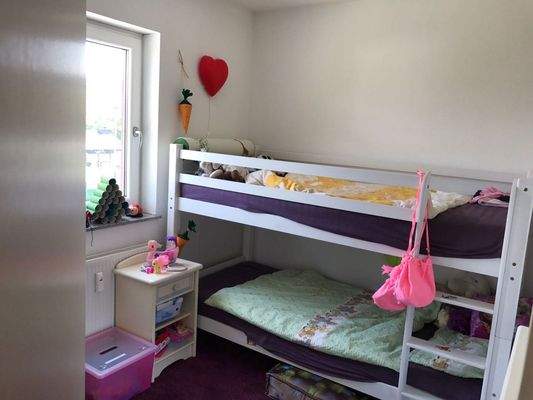 Kind Niedermenniger Str